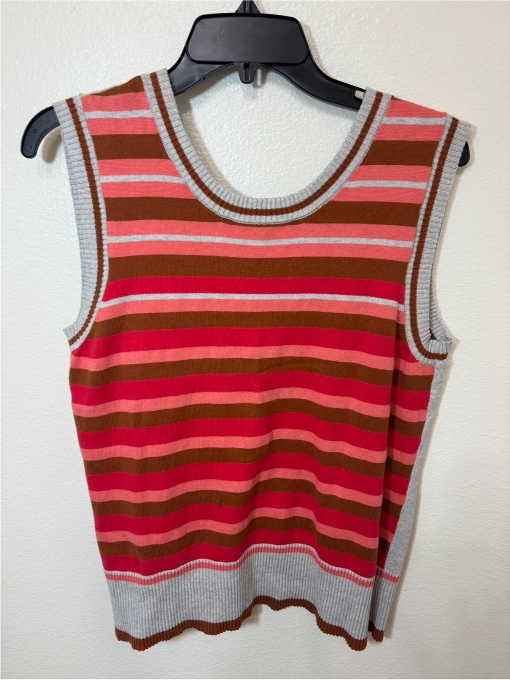 Carlisle Gray Knit cotton V-Neck Tank with Pink & Brown Trim - Picture 2 of 5
